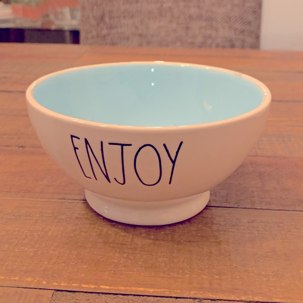 Rae Dunn “enjoy” bowl.